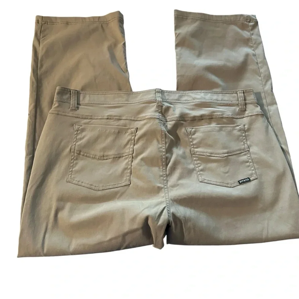 Prana men's slim fit size 40x30 Sandbar